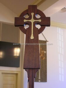 Irish Celtic Processional Cross in mahogany with solid Brass inlay and stand 3